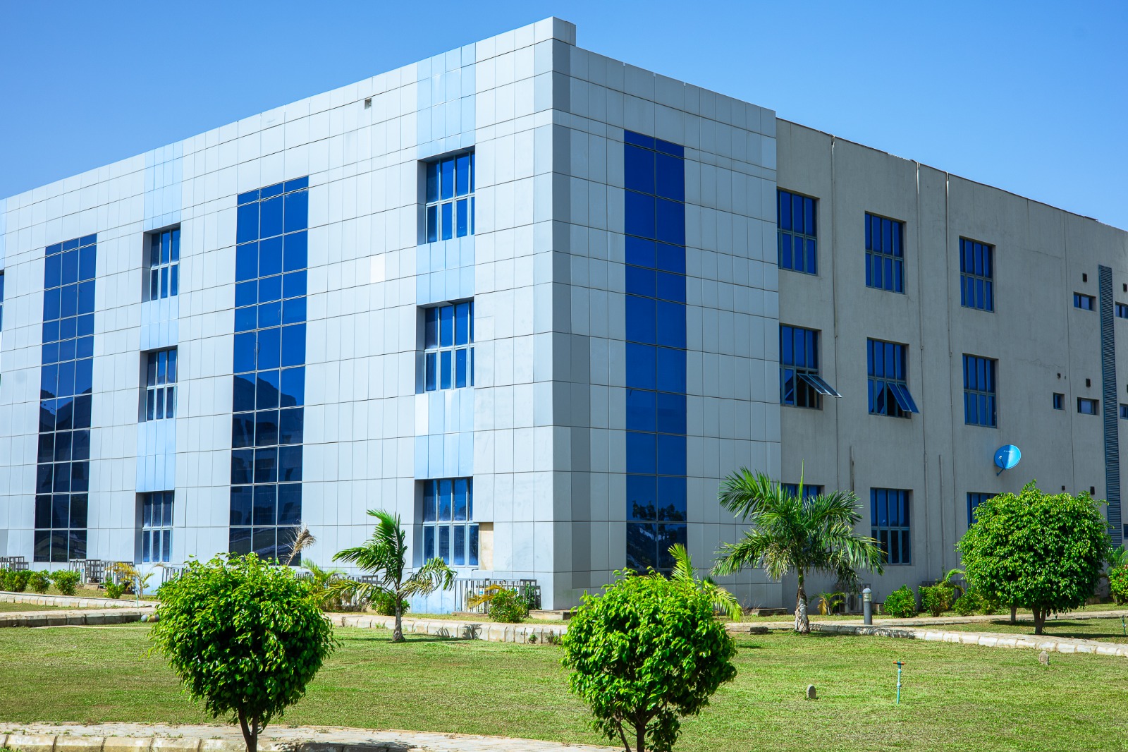General Shehu Musa Yar'Adua University of Geological Sciences and ...